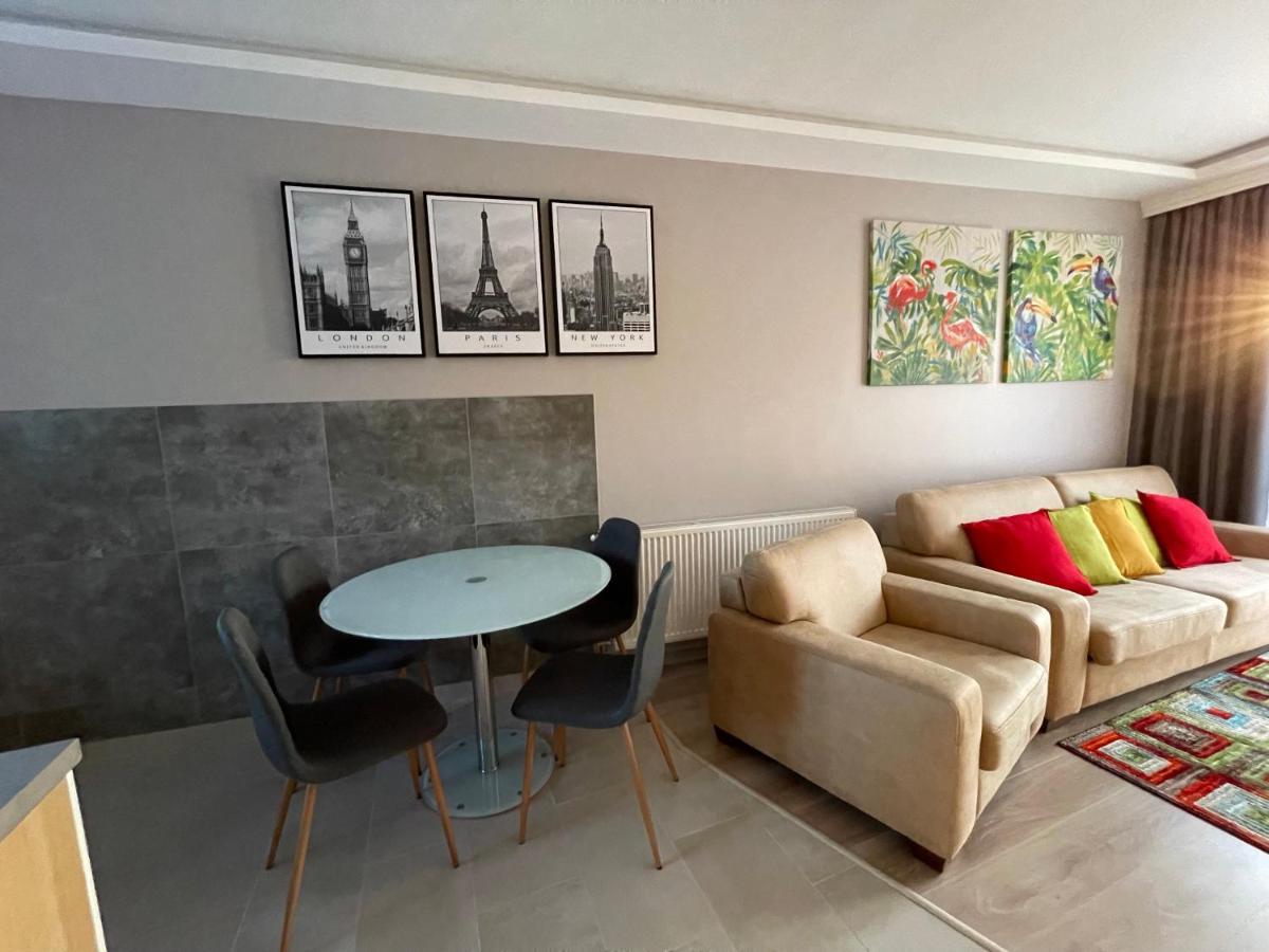 Lara Lux Apartment Hajduszoboszlo Exterior foto